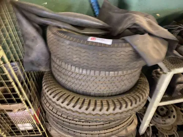 Lot Tyres