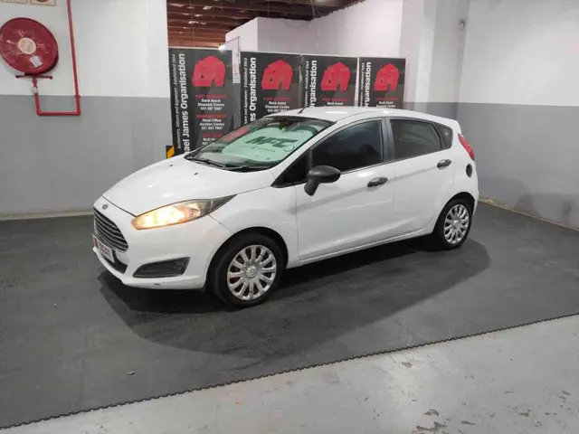2015 FORD FIESTA 1.4 AMBIENTE 5DR
