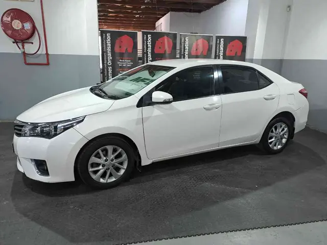 2016 TOYOTA COROLLA 1.6 PRESTIGE