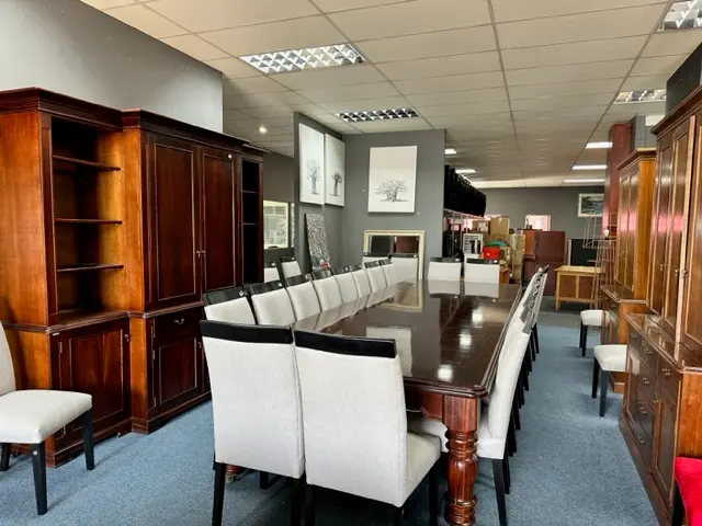Onsite Liquidation Auction - High End Office Furniture A-3345
