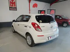 2014 HYUNDAI i20 1.2 MOTION thumbnail 4