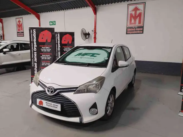 2015 TOYOTA YARIS 1.3 XS CVT A/T
