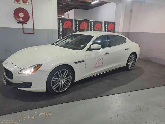 2017 MASERATI QUATTROPORTE DIESEL