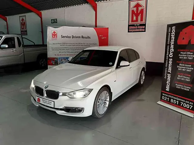 2014 BMW 328i A/T