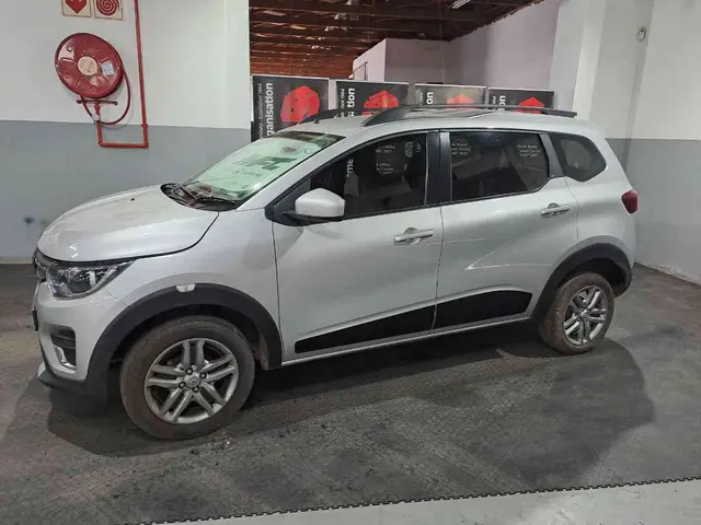 2021 RENAULT TRIBER 1.0 PRESTIGE / INTENS