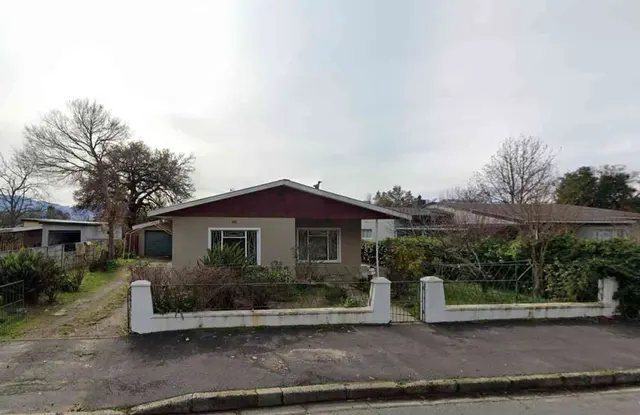 Quaint Starter Home In Ceres
