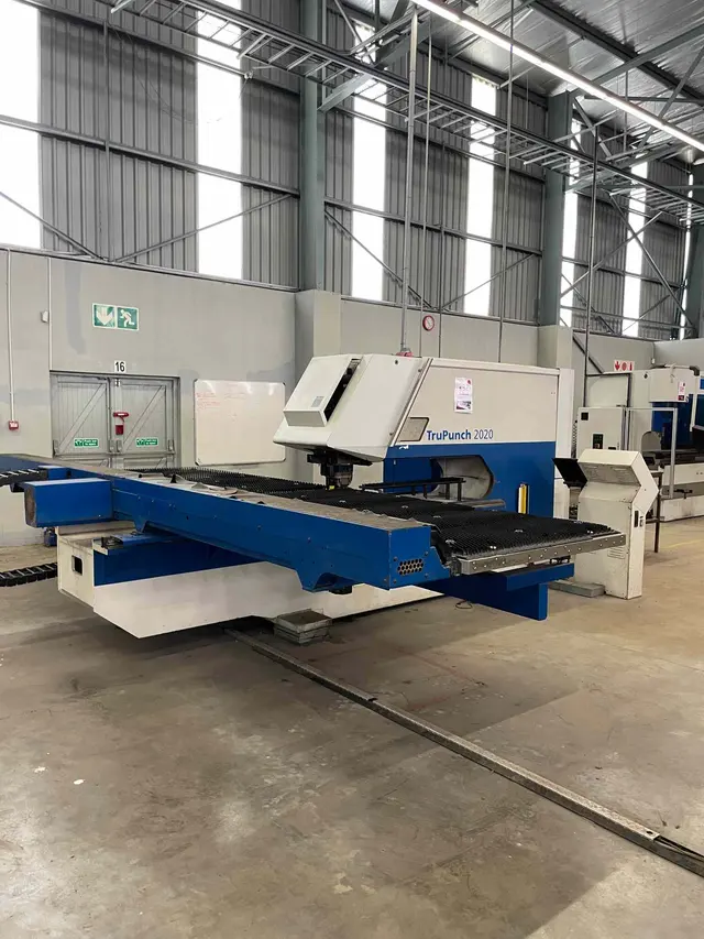 TRUPUNCH 2020 SN: 0030A0482 WITH JIGS ON TABLE
