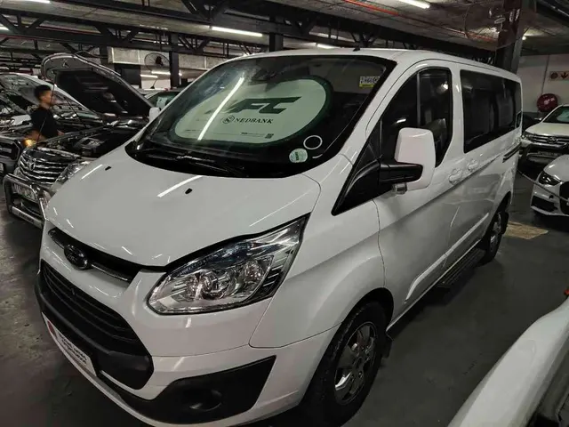 2016 FORD TOURNEO CUSTOM LTD 2.2 TDCI SWB (114KW)