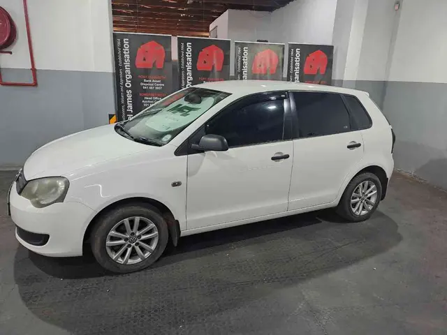 2013 VOLKSWAGEN POLO VIVO 1.4 BLUELINE