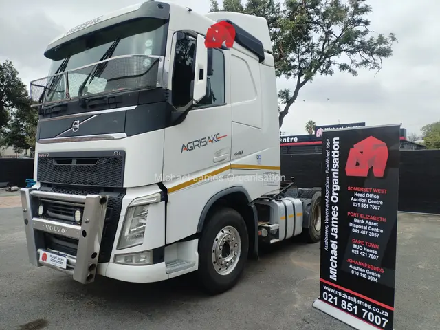 2018 VOLVO FH 440 DOUBLE AXLE TRUCK