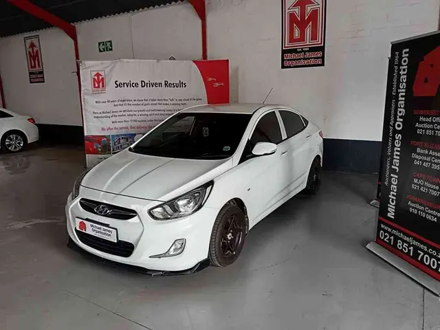 2013 HYUNDAI ACCENT 1.6 A/T