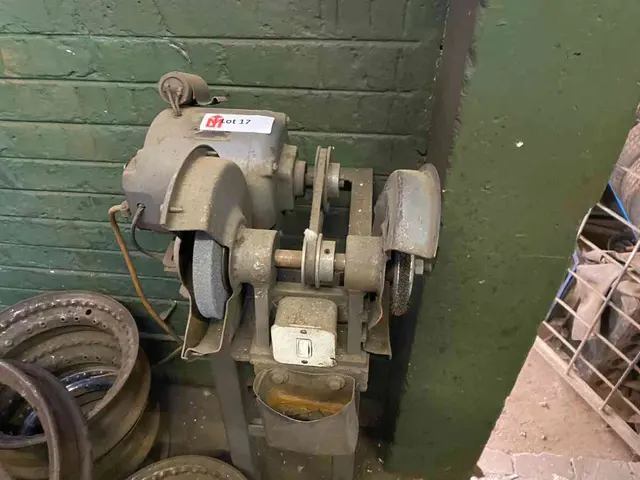 Pedistal Grinder