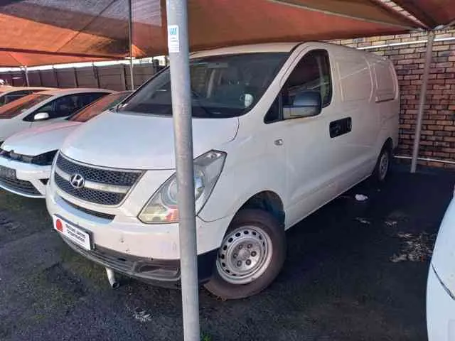 2012 Hyundai H1 2.5 CRDI F/C P/V (NON RUNNER)