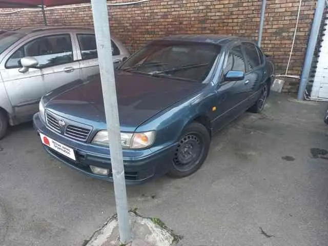 1998 Nissan Maxima QX 300 A/T (NON RUNNER)