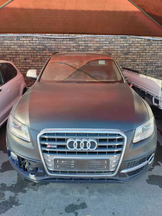 2016 AUDI SQ5 3.0TDI