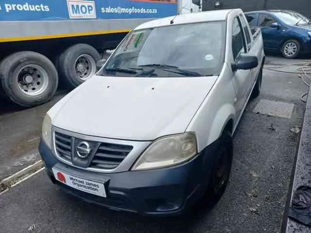 2013 Nissan NP200 1.6 P/U S/C (NON RUNNER)