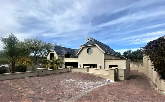 Beautiful Family Home In Secure Estate