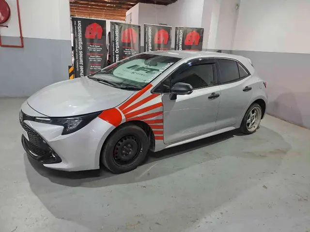 2020 TOYOTA COROLLA 1.2T XS (5DR)
