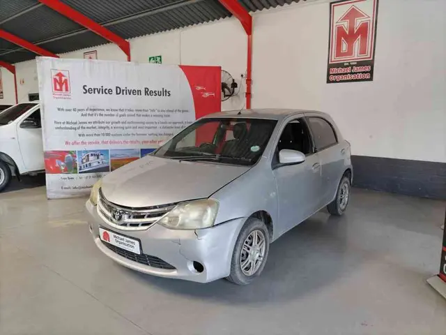 2016 TOYOTA ETIOS 1.5