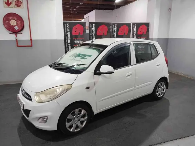 2012 HYUNDAI I10 1.1 GLS/MOTION