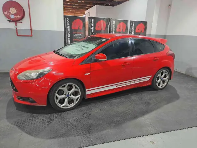 2013 FORD FOCUS 2.0 GTDi ST1 (5DR)