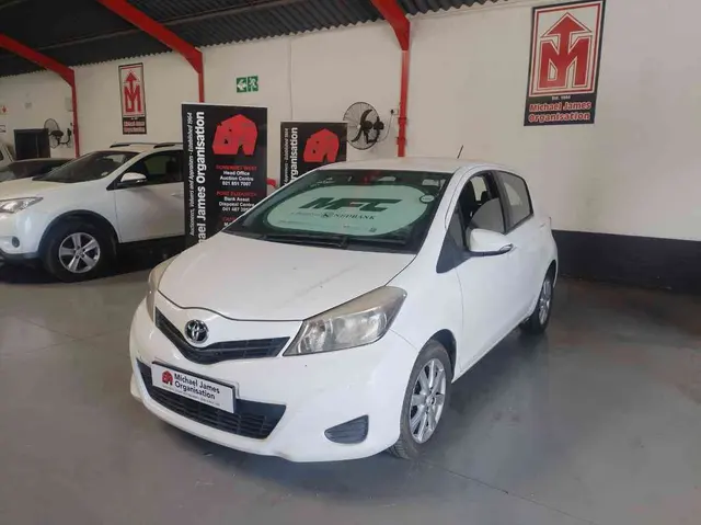 2013 TOYOTA YARIS 13 XS 5DR