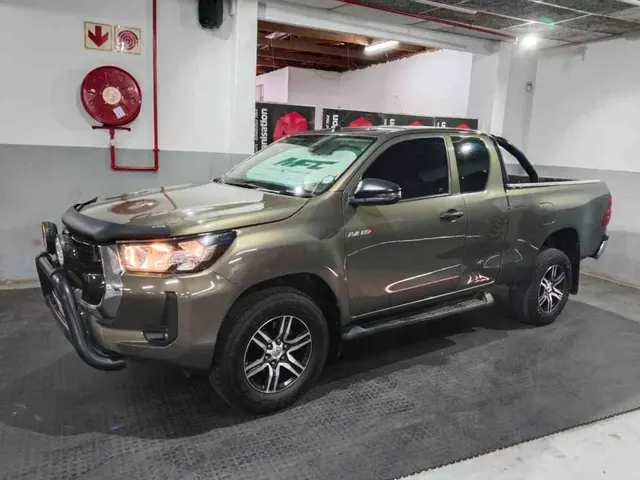 2022 TOYOTA HILUX 2.4 GD-6 RB RAIDER A/T P/U E/CAB