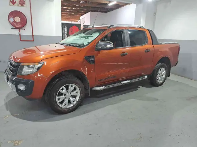 2015 FORD RANGER 3.2 TDCi WILDTRAK A/T P/U D/C