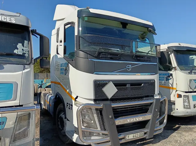 Onsite Liquidation Auction - Trucks & Trailers - Airport Industria A-3547