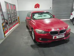 2012 BMW 320i (F30) thumbnail 2