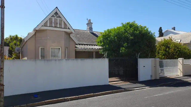 Onsite Deceased Estate Auction - Kenilworth A-3566