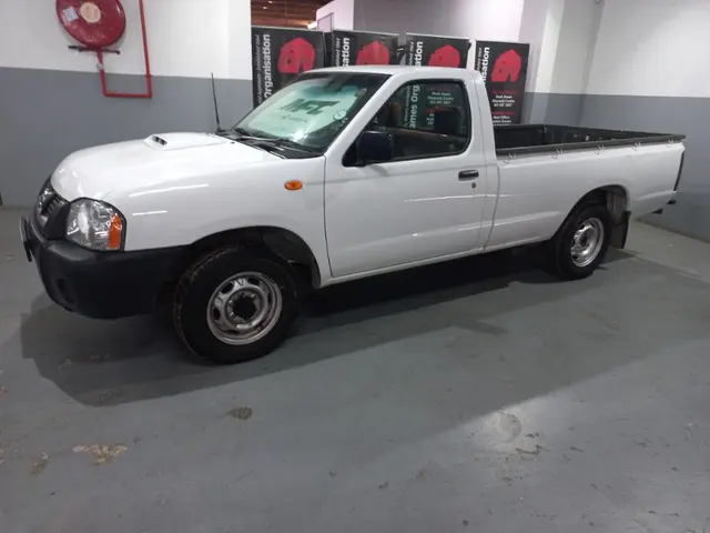 2019 Nissan Hardbody NP300 2.5 TDI LWB P/U S/C