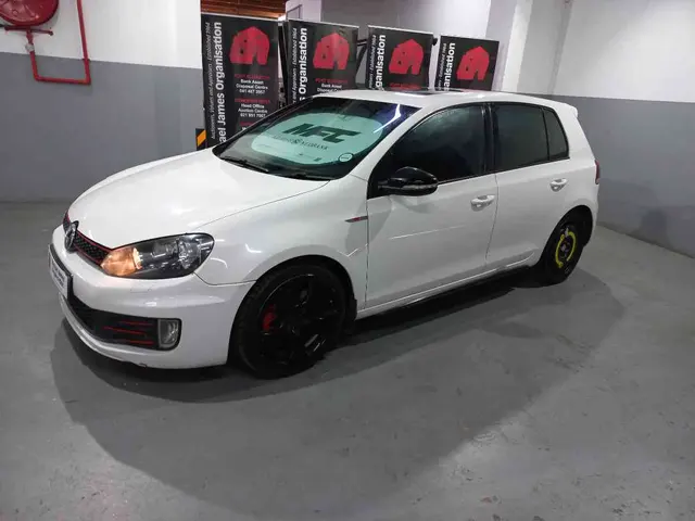 2010 VOLKSWAGEN GOLF VI GTI 2.0 TSI DSG