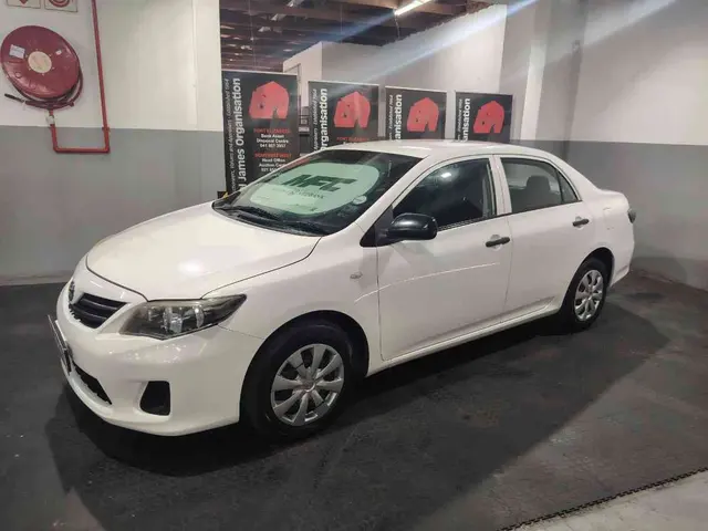 2015 TOYOTA COROLLA 1.6 ESTEEM