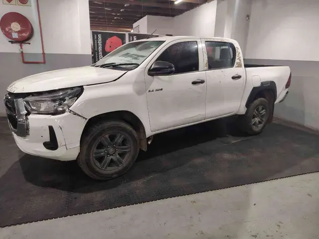 2022 TOYOTA HILUX 2.4 GD-6 RB RAIDER P/U D/C