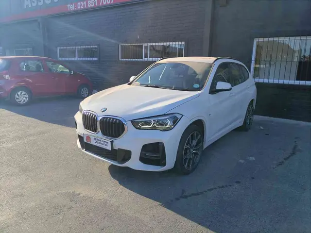 2022 BMW X1 sDRIVE18i M SPORT