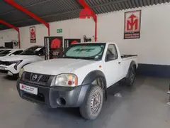2018 NISSAN HARDBODY NP300 2.4i LWB 4X4 P/U S/C thumbnail 1