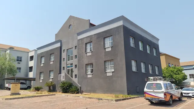 Liquidation Auction - Commerical Office Building