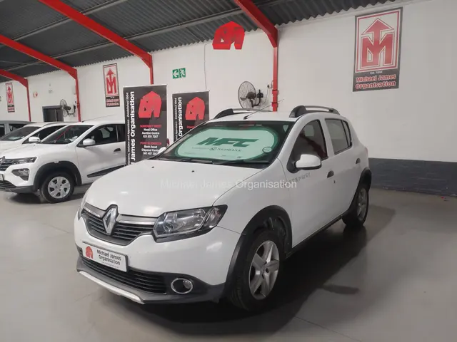 2016 RENAULT SANDERO 900T STEPWAY