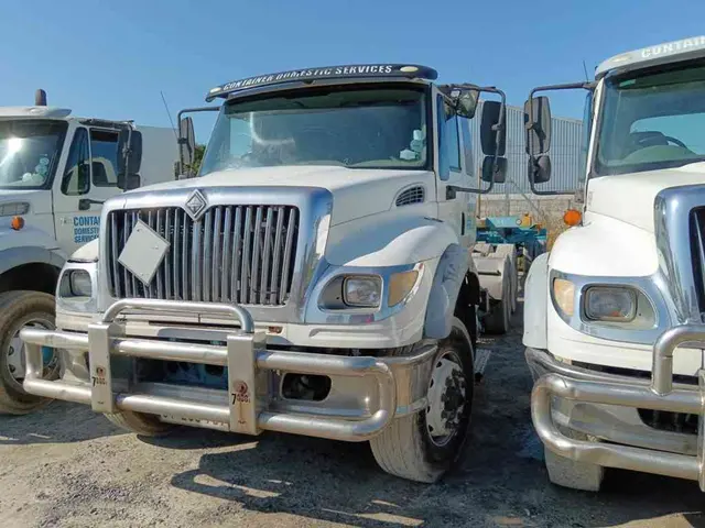 2006 INTERNATIONAL 7600i A/T