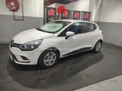 2019 RENAULT CLIO IV 900T AUTHENTIQUE 5DR (66KW) thumbnail 1