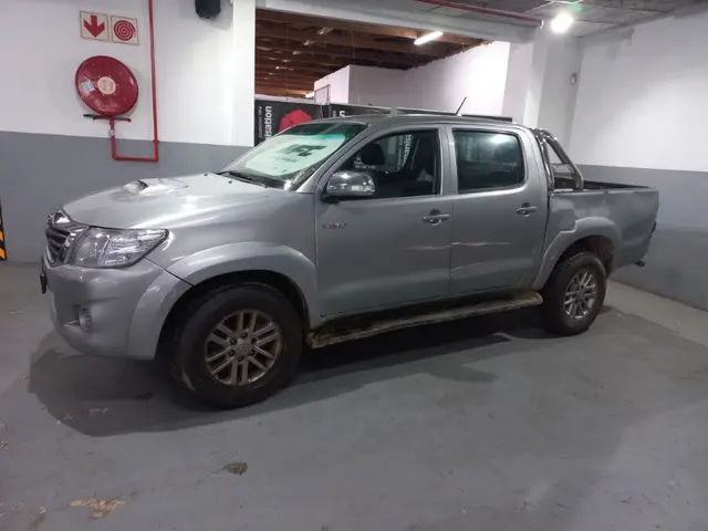 2015 Toyota Hilux 3.0 D-4D Legend 45 R/B A/T P/U D/C