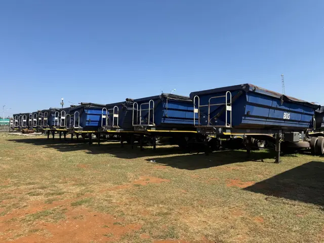 Onsite Liquidation Auction - Large Fleet of Side Tipper Links - Krugersdorp A-3630