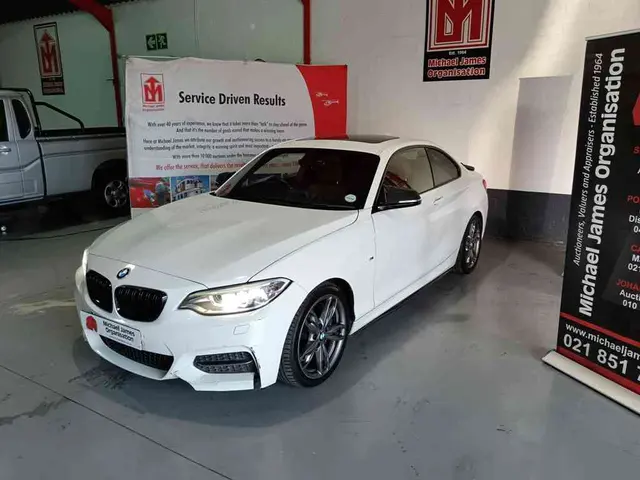 2016 BMW M235i A/T
