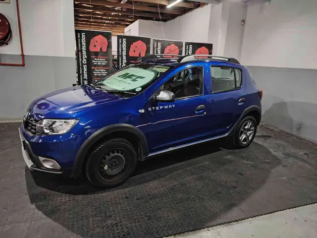 2021 RENAULT SANDERO 900T STEPWAY PLUS/TECHROAD