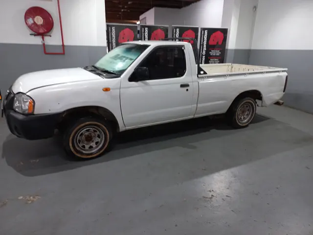 2017 Nissan Hardbody NP300 2.0i LWB P/U S/C