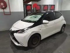 2017 TOYOTA AYGO 1.0 X-PLAY (5DR) thumbnail 1