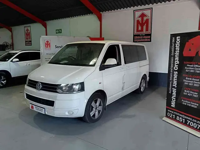 2011 VW T5 KOMBI 2.0 TDi