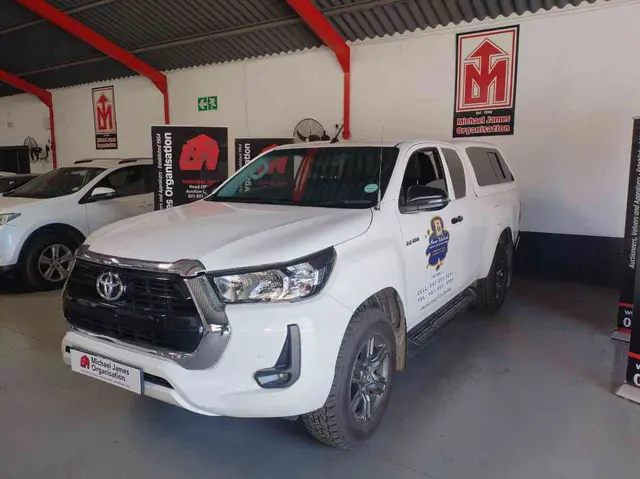 2021 TOYOTA HILUX 2.4 GD-6 RB RAIDER P/U E/CAB