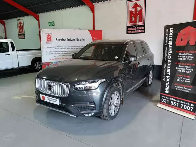 2016 VOLVO XC90 D4